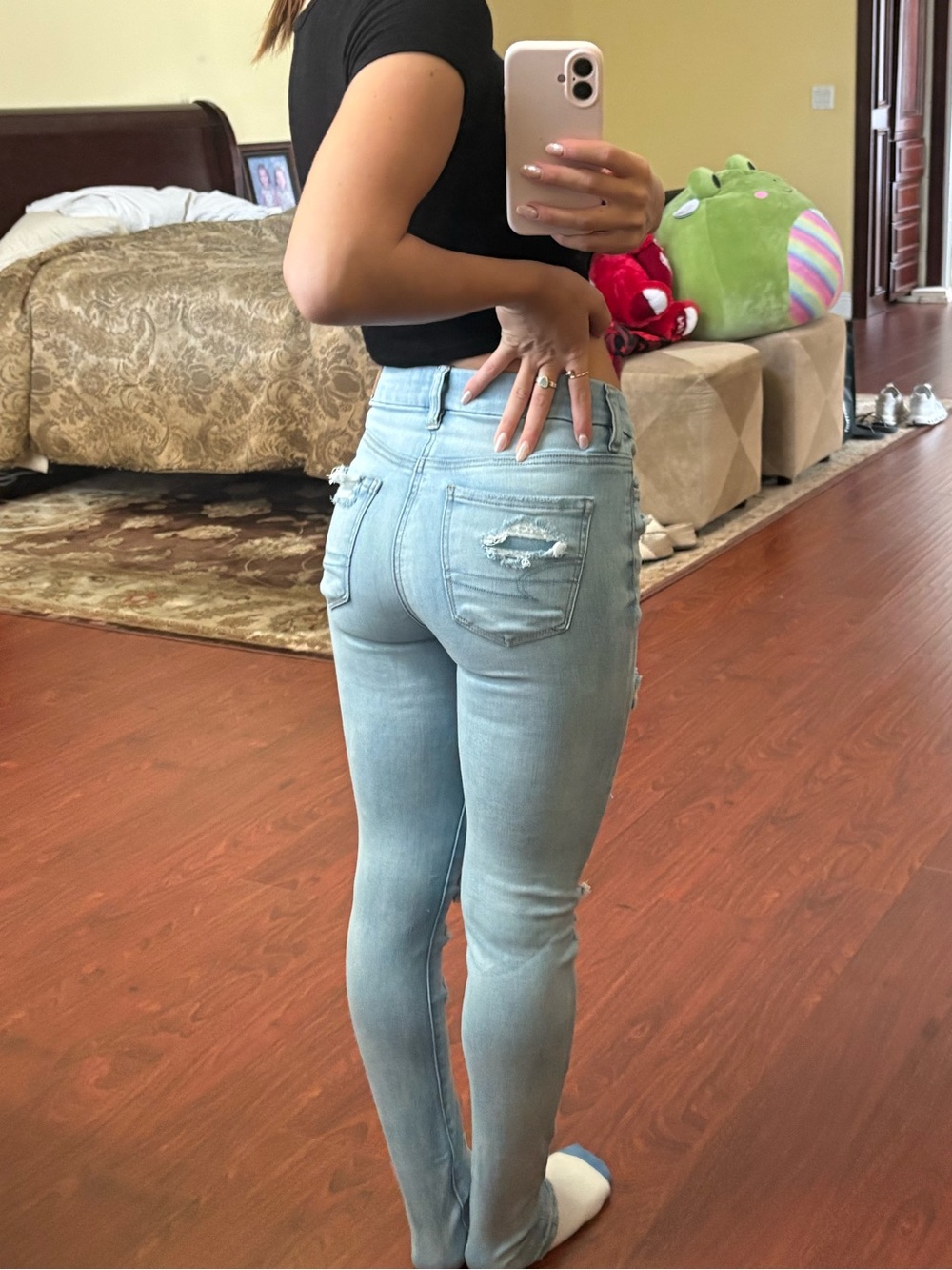 American Eagle Stretchy Light Wash High Waisted Ripped Jeans - Picture 2 of 4